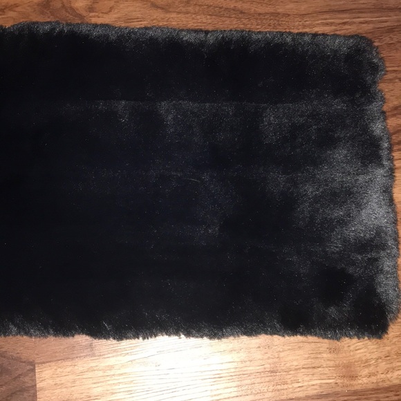 Zara Accessories Zara Neck Warmer Faux Fur Black Poshmark